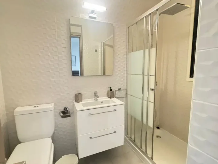 3-bedroom penthouse for rent 145 m² in Larnaca, Larnaka - Makenzy