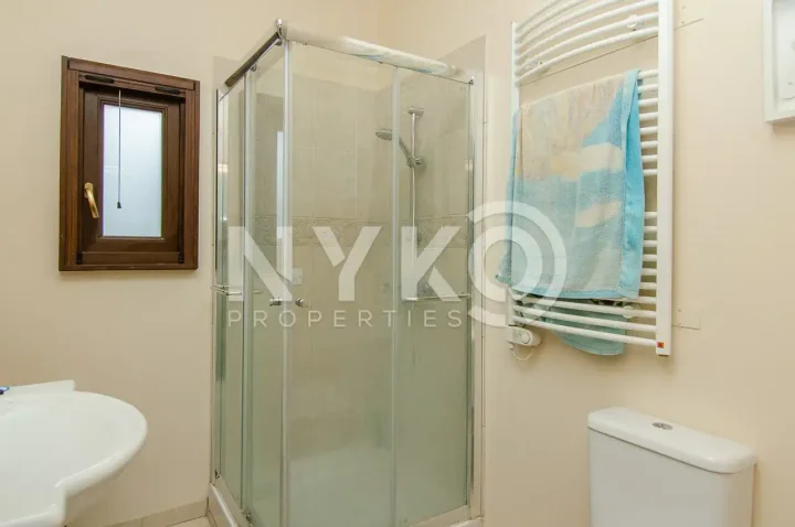 Detached house for rent 250 m² in Limassol, Akrounta