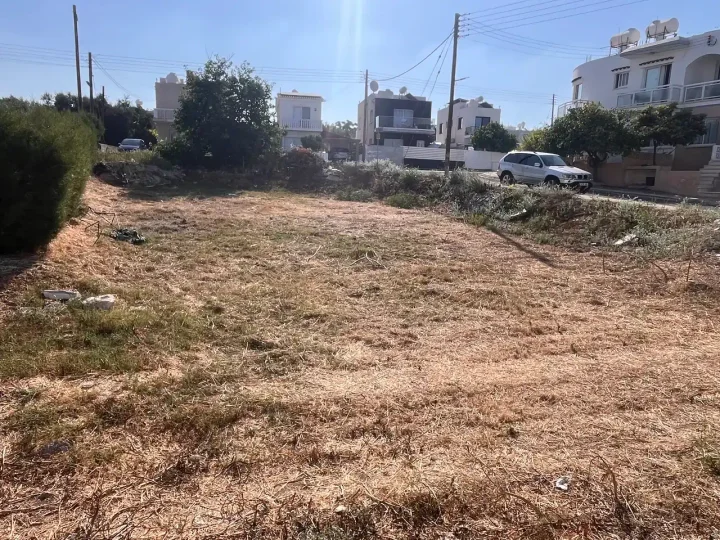 Plot of land for rent 490 m² in Paphos, Empa