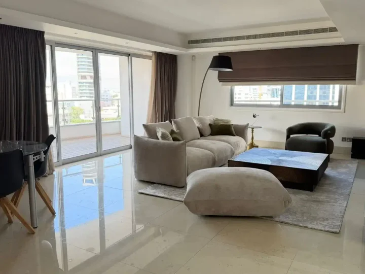 2-bedroom apartments for rent 160 m² in Nicosia, Nicosia - Trypiotis