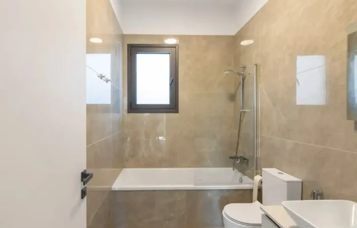 Apartments for rent 100 m² in Limassol, Germasogeia