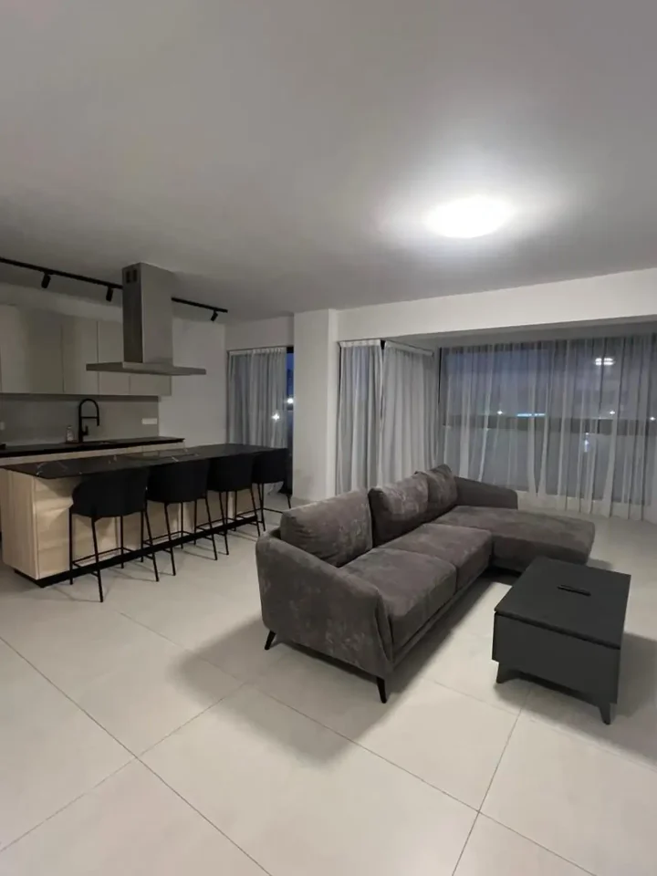3-bedroom apartments for rent 100 m² in Limassol, Limassol - Omonia