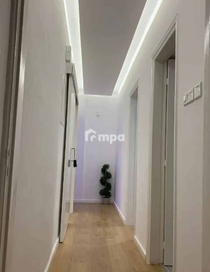 Офис 100 м² в аренду в Nicosia, Nicosia - Lykabittos