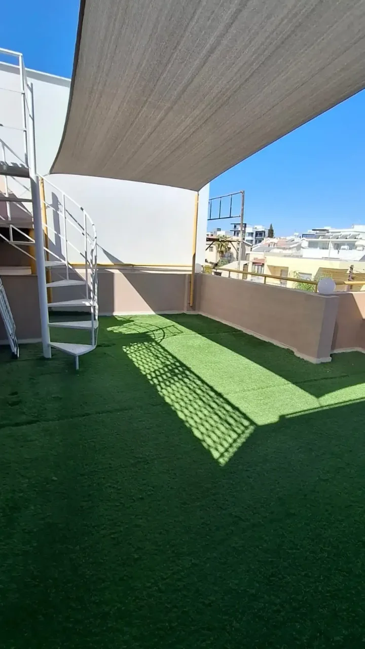 3-bedroom semi-detached house for rent 180 m² in Limassol, Germasogeia Tourist Area