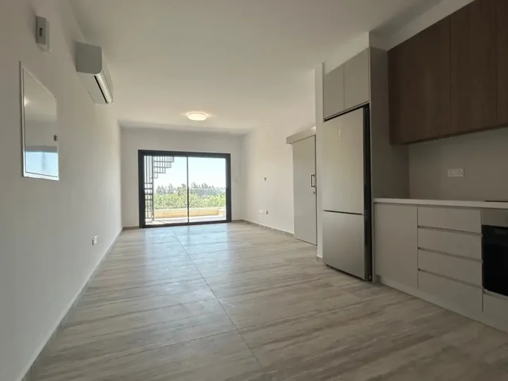 Penthouse for rent 90 m² in Limassol, Erimi