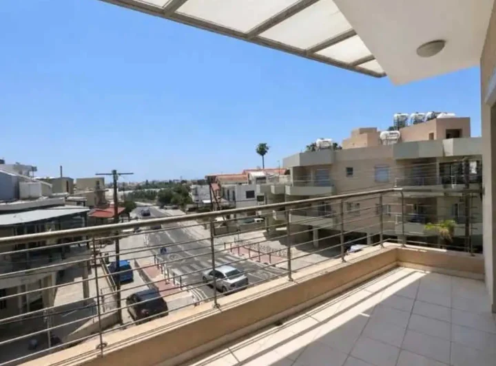3-bedroom apartments for rent 120 m² in Limassol, Kato Polemidia
