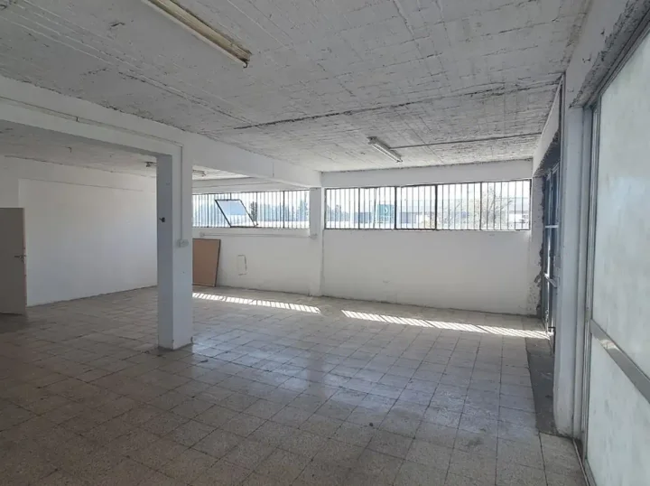 Warehouse 104 m² for rent in Nicosia, Nicosia - Kaimakli