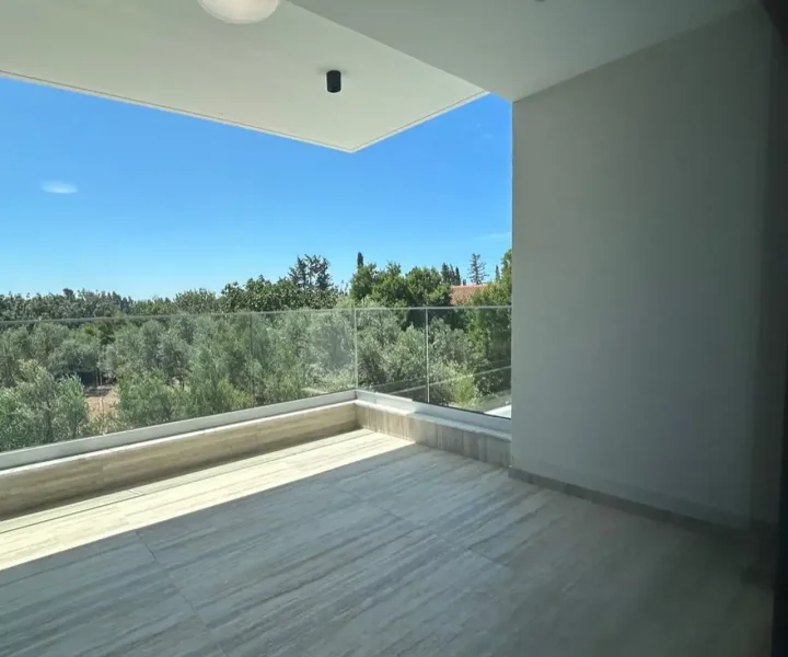 Penthouse for rent 90 m² in Limassol, Erimi