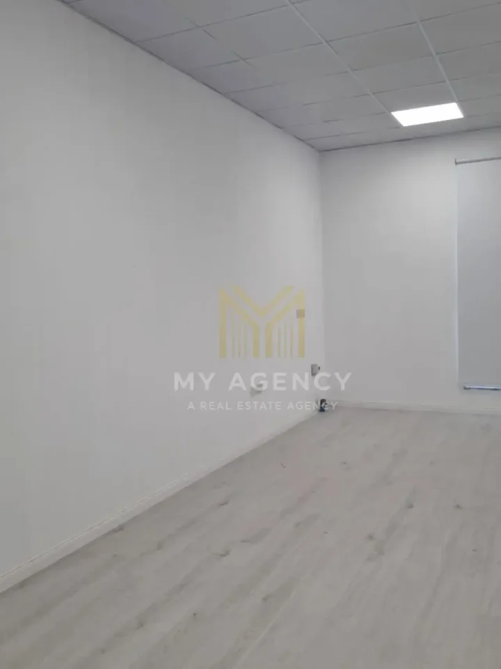 Office 45 m² for rent in Nicosia, Strovolos - Acropolis