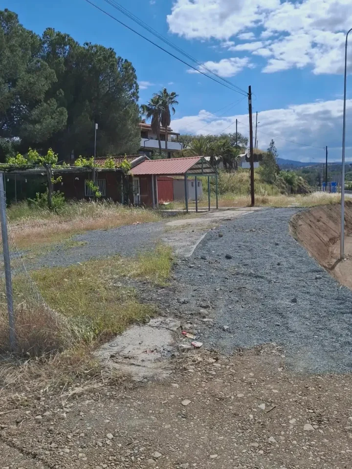 Plot of land for rent 668 m² in Nicosia, Evrychou