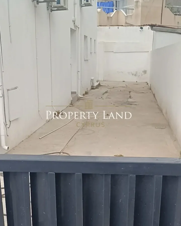 Commercial properties 200 m² for rent in Larnaca, Larnaka - Sotiros