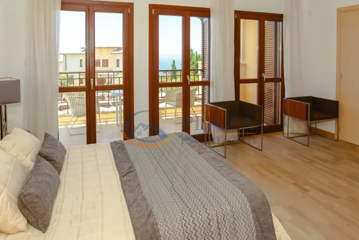 3-bedroom villa for rent 215 m² in Paphos, Aphrodite hills Kouklia