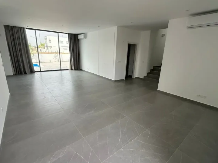 4-bedroom detached house for rent 270 m² in Nicosia, Latsia - Agios Georgios