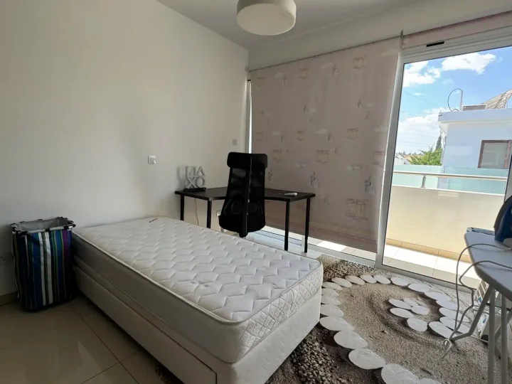 2-bedroom maisonette for rent 150 m² in Larnaca, Oroklini