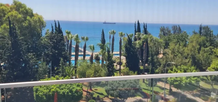 2-bedroom apartments for rent 110 m² in Limassol, Historical Center