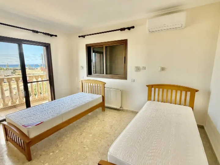 3-bedroom detached house for rent 140 m² in Famagusta, Agia Thekla