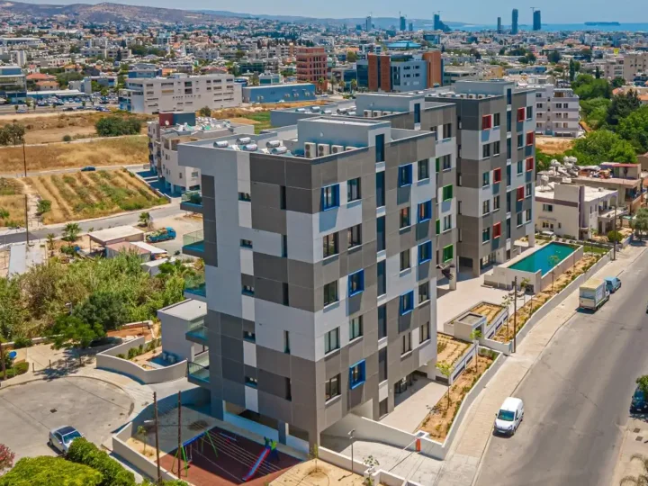 3-bedroom apartments for rent 121 m² in Limassol, Limassol - Mesa Geitonia