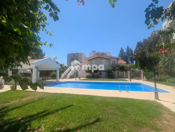 Detached house for rent 700 m² in Nicosia, Strovolos - Acropolis