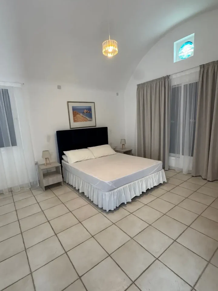 Villa for rent 200 m² in Paphos, Chlorakas