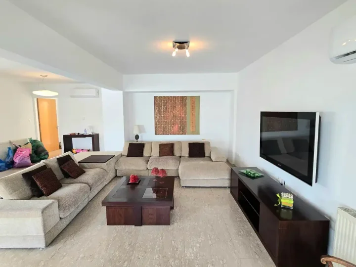 Penthouse for rent 200 m² in Nicosia, Strovolos - Chryseleousa