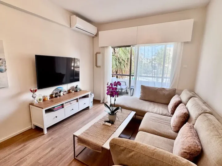 Apartments for rent 65 m² in Limassol, Germasogeia Tourist Area