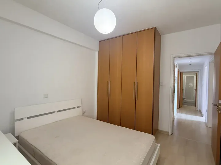 3-bedroom apartments for rent 180 m² in Limassol, Limassol - Kapsalos