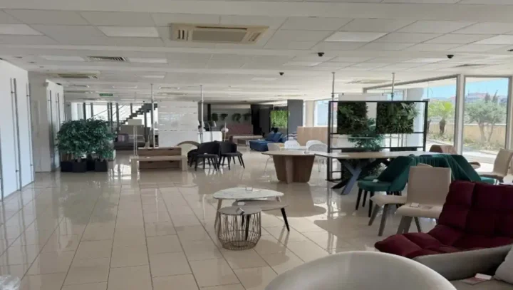 Trading area 650 m² for rent in Nicosia, Strovolos - Agios Vasileios