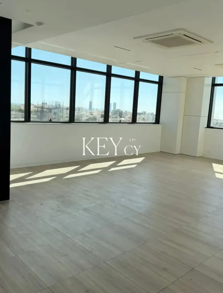Офис 549 м² в аренду в Limassol, Limassol - Mesa Geitonia