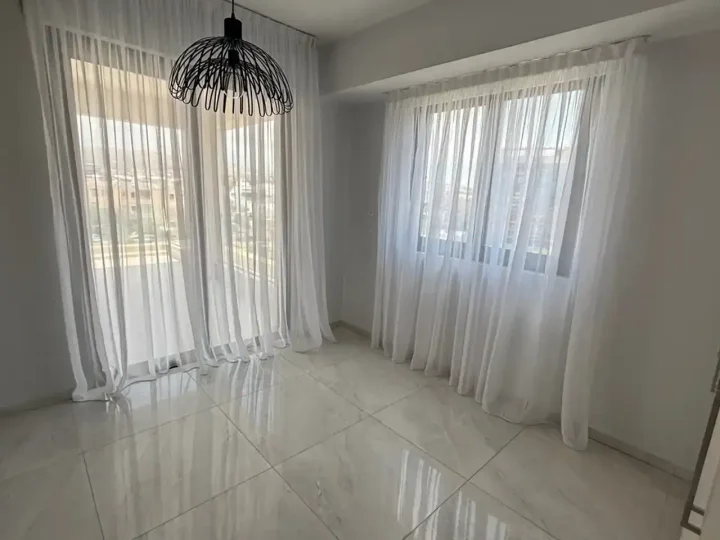 Ρετιρέ προς ενοικίαση 267 μ² στην τοποθεσία Limassol, Germasogeia Tourist Area