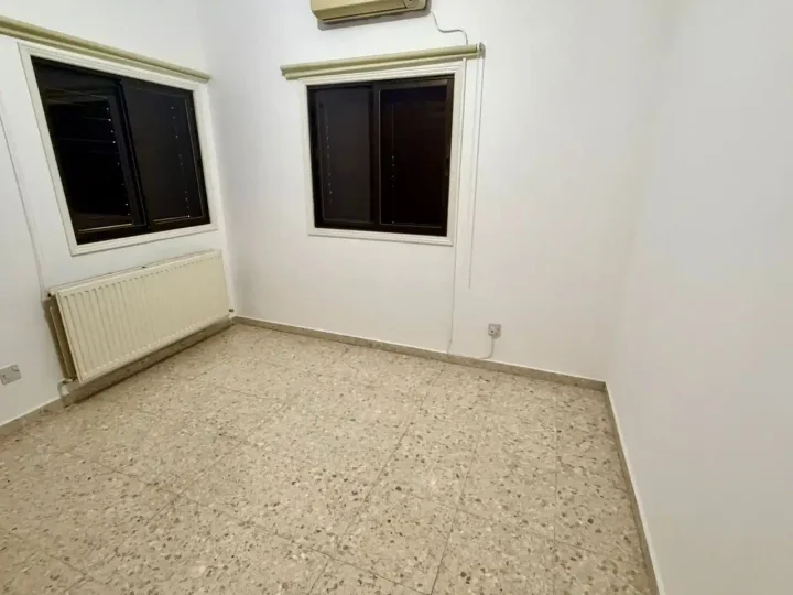 3-bedroom apartments for rent 200 m² in Nicosia, Strovolos - Archangelos