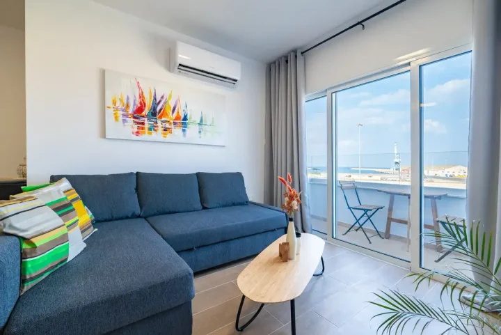 2-спальная апартаменты в аренду 65 м² в Larnaca, Larnaka - Harbor