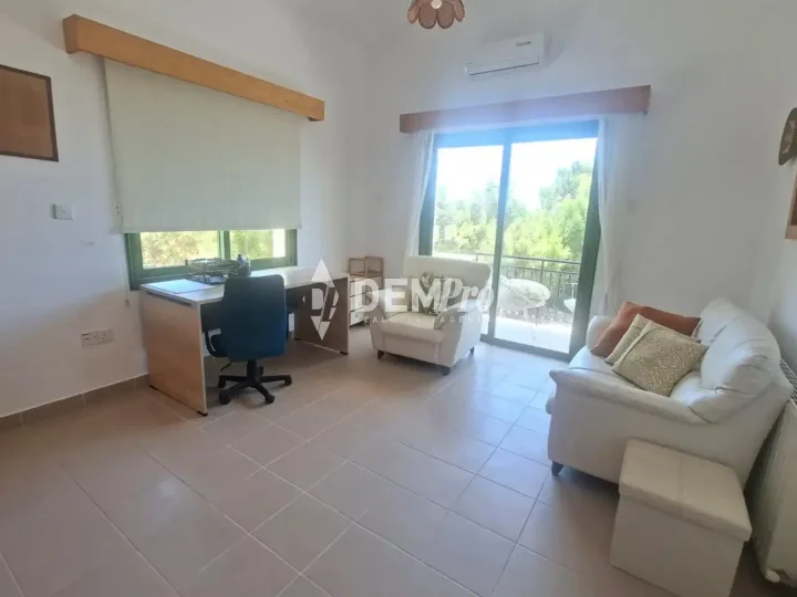 3-bedroom detached house for rent 220 m² in Paphos, Drouseia