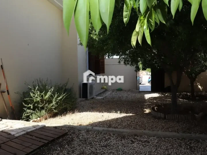 Μονοκατοικία προς ενοικίαση 272 μ² στην τοποθεσία Nicosia, Egkomi