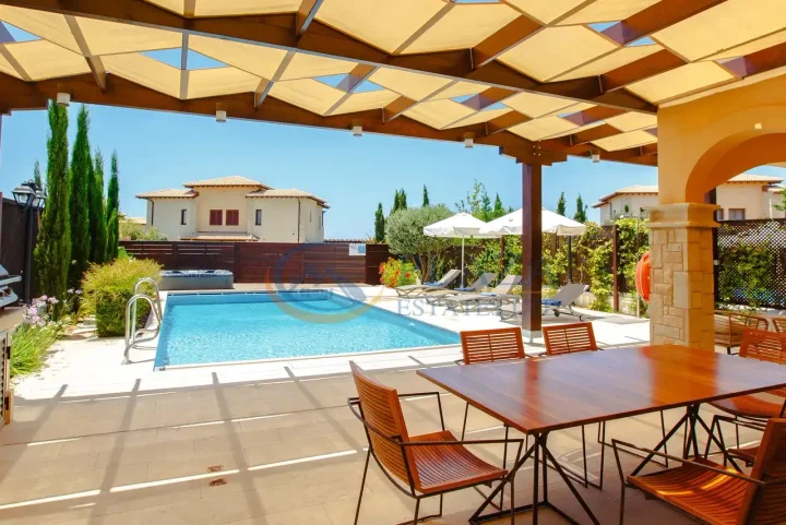 3-bedroom villa for rent 215 m² in Paphos, Aphrodite hills Kouklia