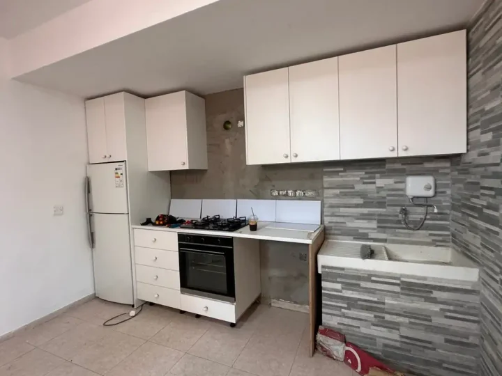 Στούντιο προς ενοικίαση 35 μ² στην τοποθεσία Limassol, Agios Athanasios