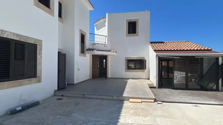 Вилла в аренду 360 м² в Paphos, Kouklia Pafou