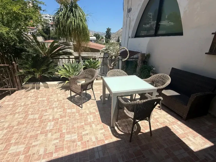 2-bedroom semi-detached house for rent 90 m² in Limassol, Germasogeia