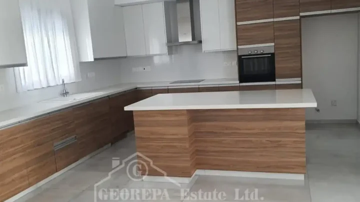 4-bedroom detached house for rent 194 m² in Limassol, Limassol - Agia Fyla