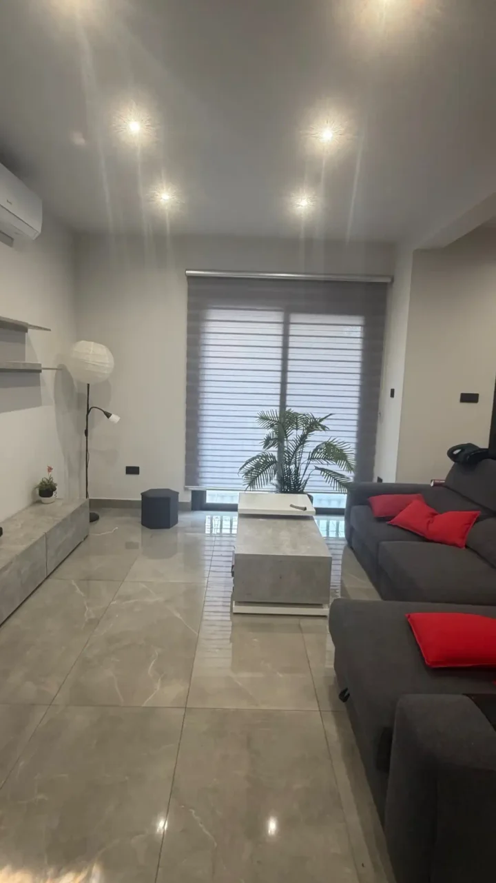 Detached house for rent 220 m² in Limassol, Limassol - Omonia