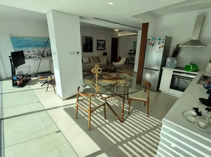 2-bedroom apartments for rent 140 m² in Limassol, Limassol - Neapolis
