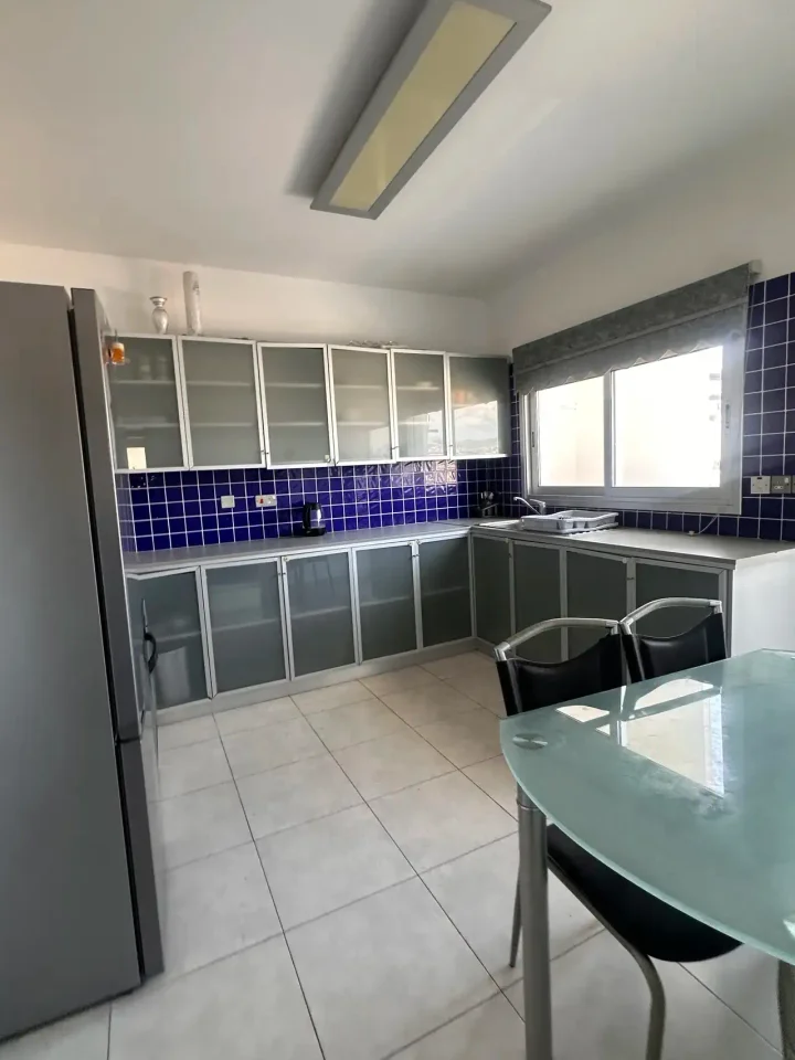 Apartments for rent 98 m² in Limassol, Limassol - Agios Nicolaos