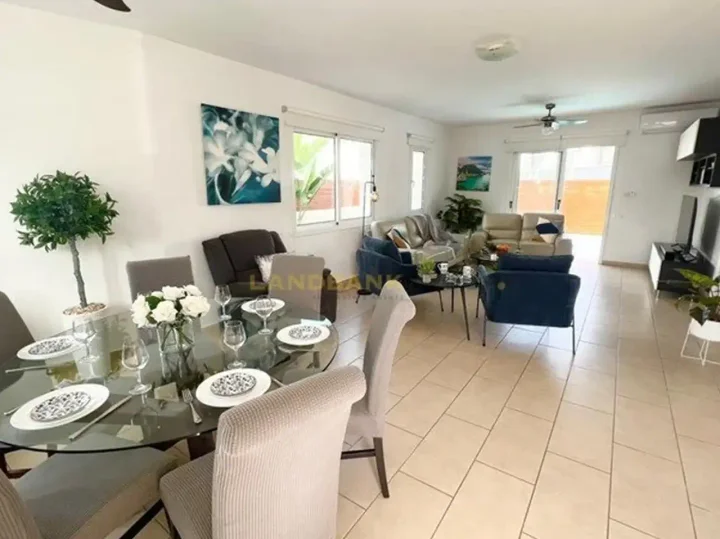 3-bedroom semi-detached house for rent 124 m² in Famagusta, Pernera