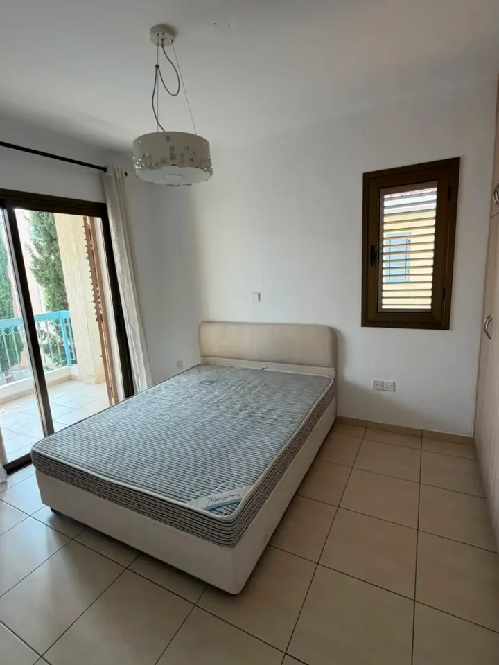 2-bedroom detached house for rent 100 m² in Paphos, Paphos - Universal