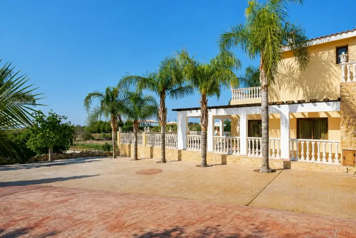 6+ bedroom detached house for rent 199 m² in Paphos, Pegeia