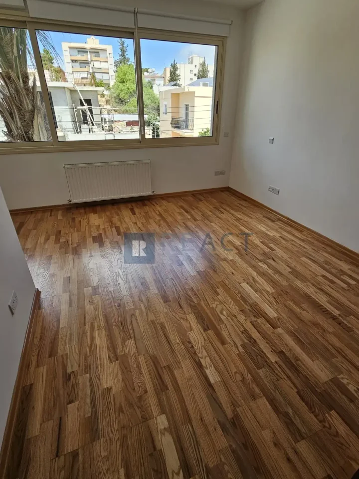 4-bedroom detached house for rent 350 m² in Nicosia, Palouriotissa