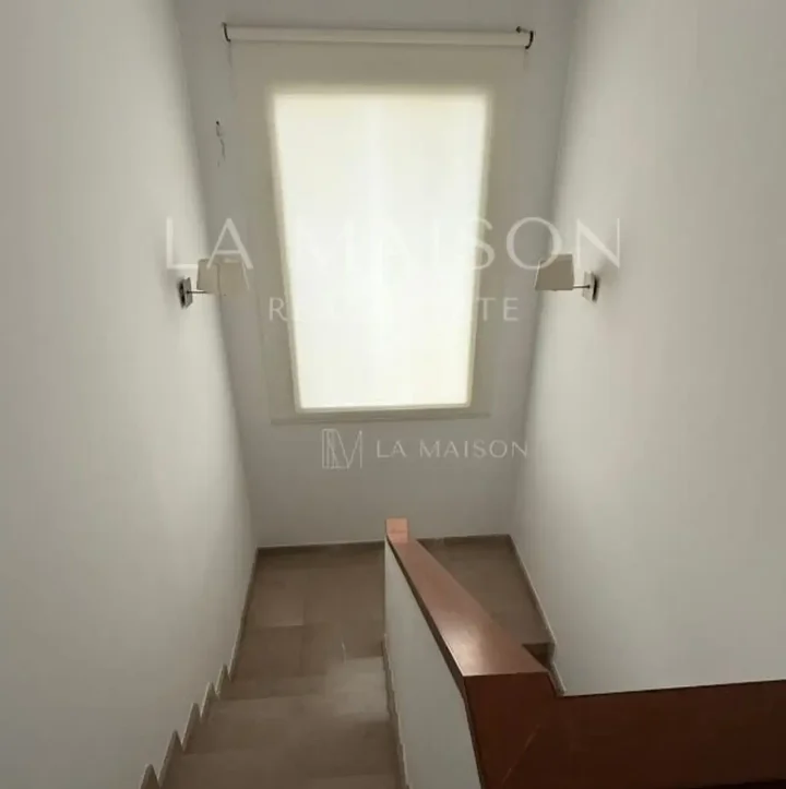 4-bedroom detached house for rent 310 m² in Nicosia, Aglantzia