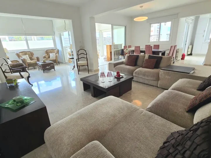 Penthouse for rent 200 m² in Nicosia, Strovolos - Chryseleousa