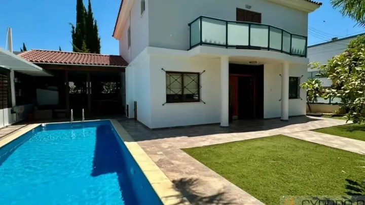 3-bedroom detached house for rent 200 m² in Limassol, Potamos Germasogeias