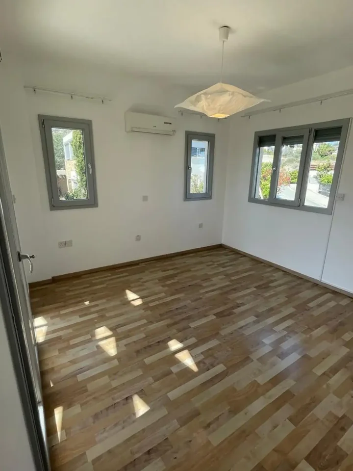 4-bedroom detached house for rent 152 m² in Limassol, Agios Tychon