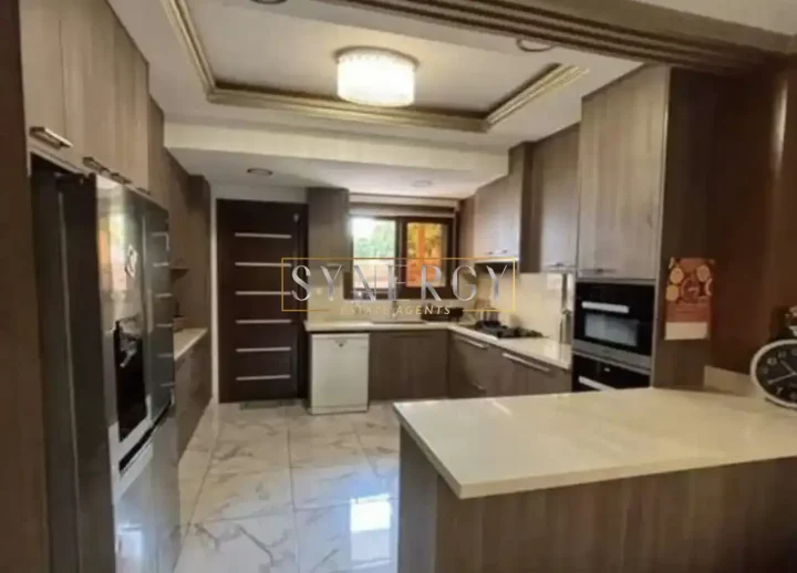 Detached house for rent 220 m² in Limassol, Kato Polemidia